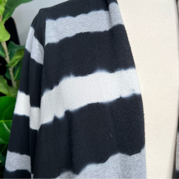 MICHAEL Michael Kors Open Front Sweater S/M - Picture 3 of 12